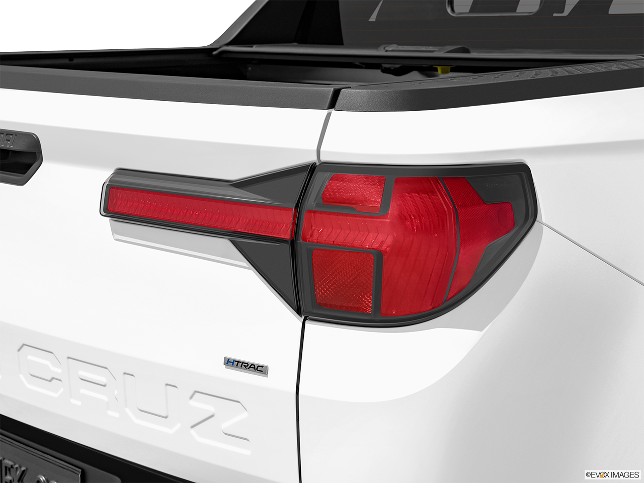 2025 Hyundai SANTA CRUZ SE
