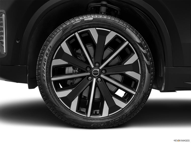 2026 Volvo XC90 B5 Core