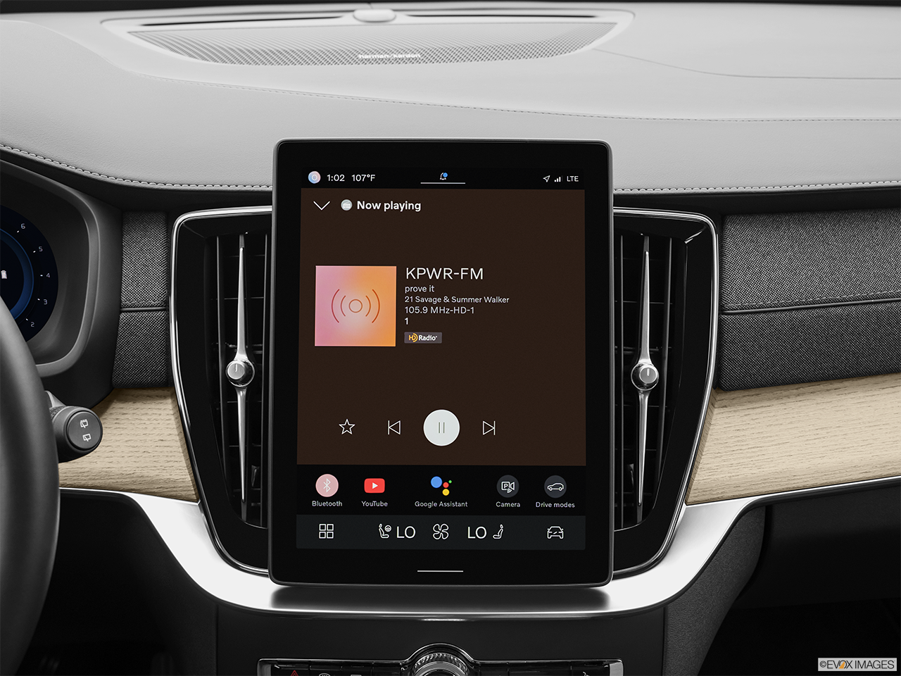 2026 Volvo XC90 B5 Core