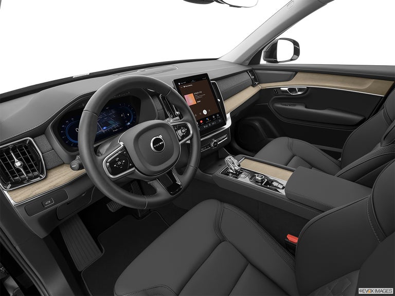2026 Volvo XC90 B5 Core