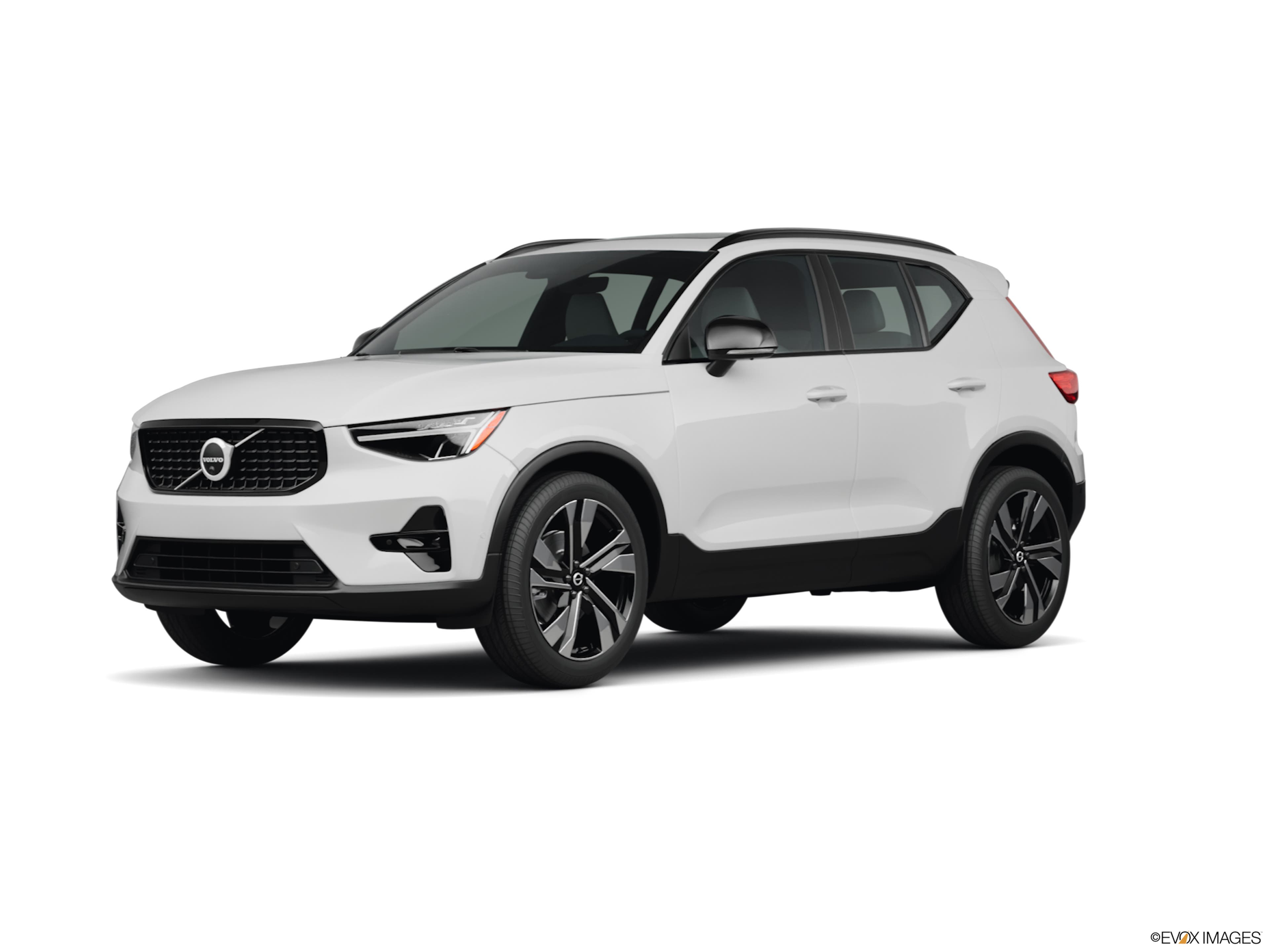 2026 Volvo XC40
