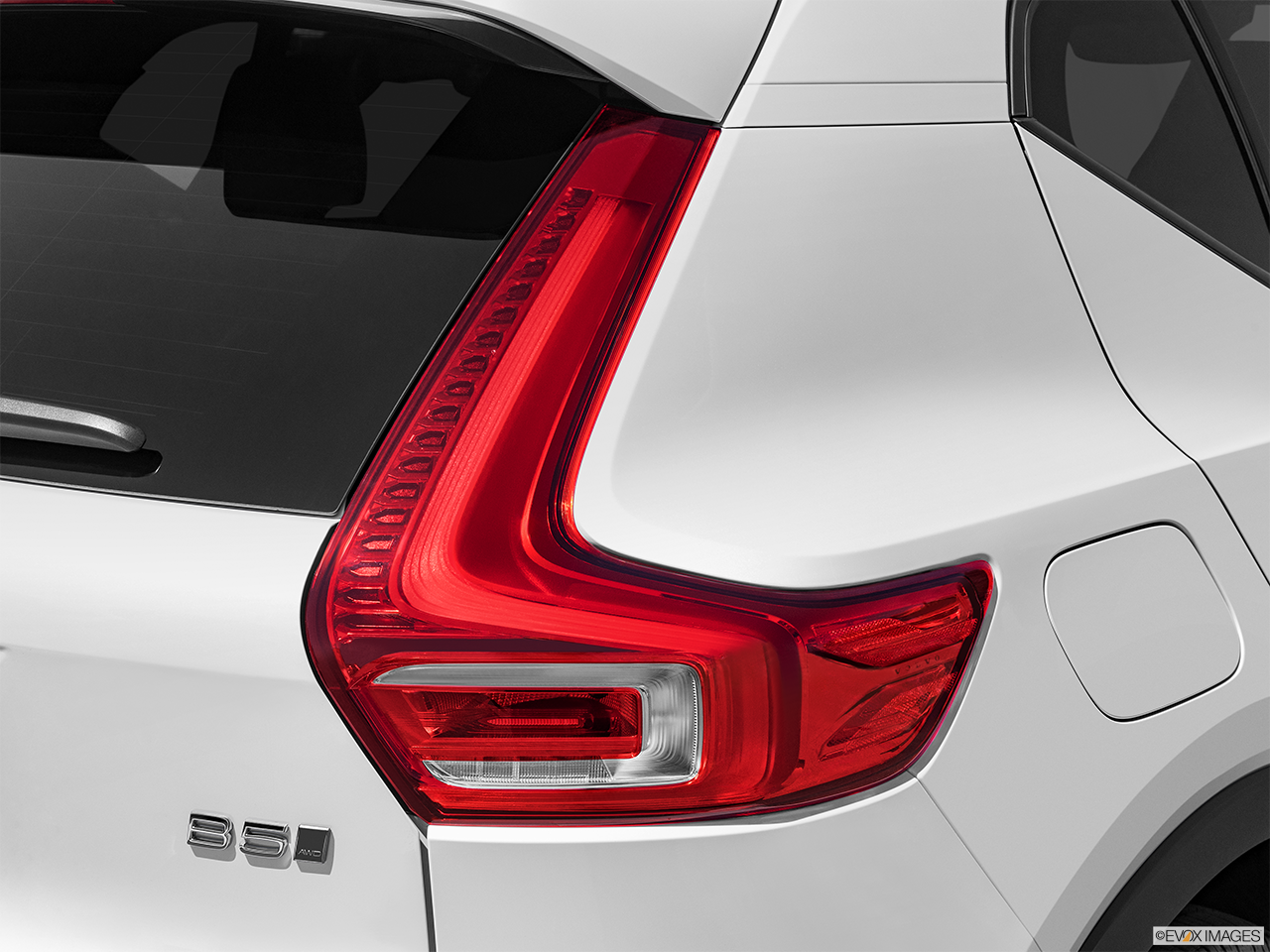 2026 Volvo XC40 B4 Core