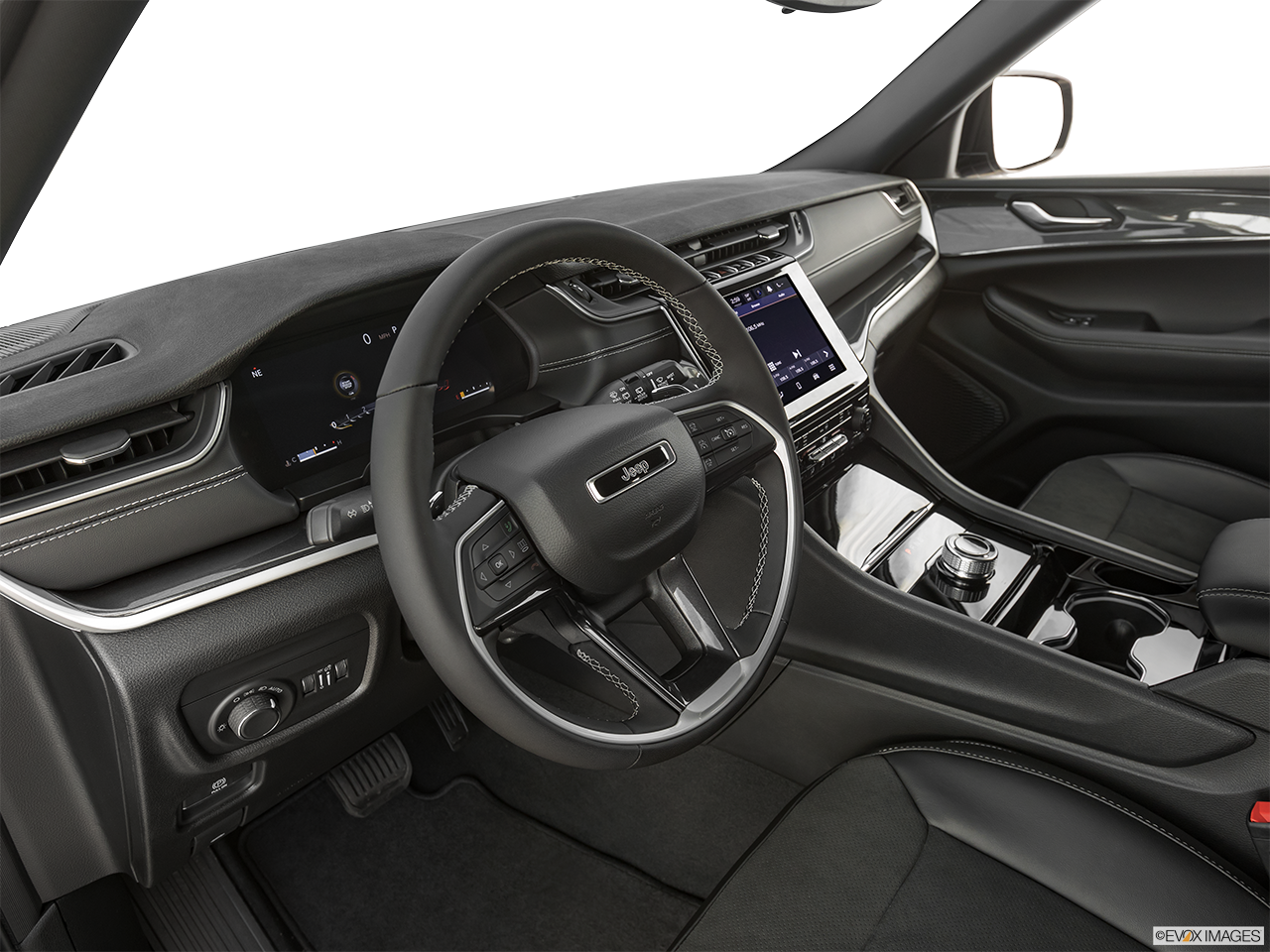 2024 Jeep Grand Cherokee Laredo A