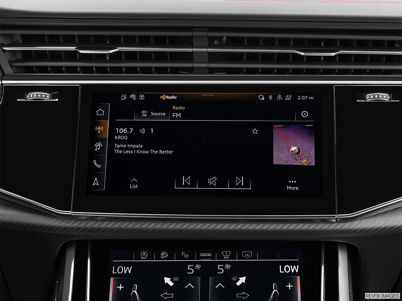 2026 Audi SQ7 4.0T quattro Premium Plus