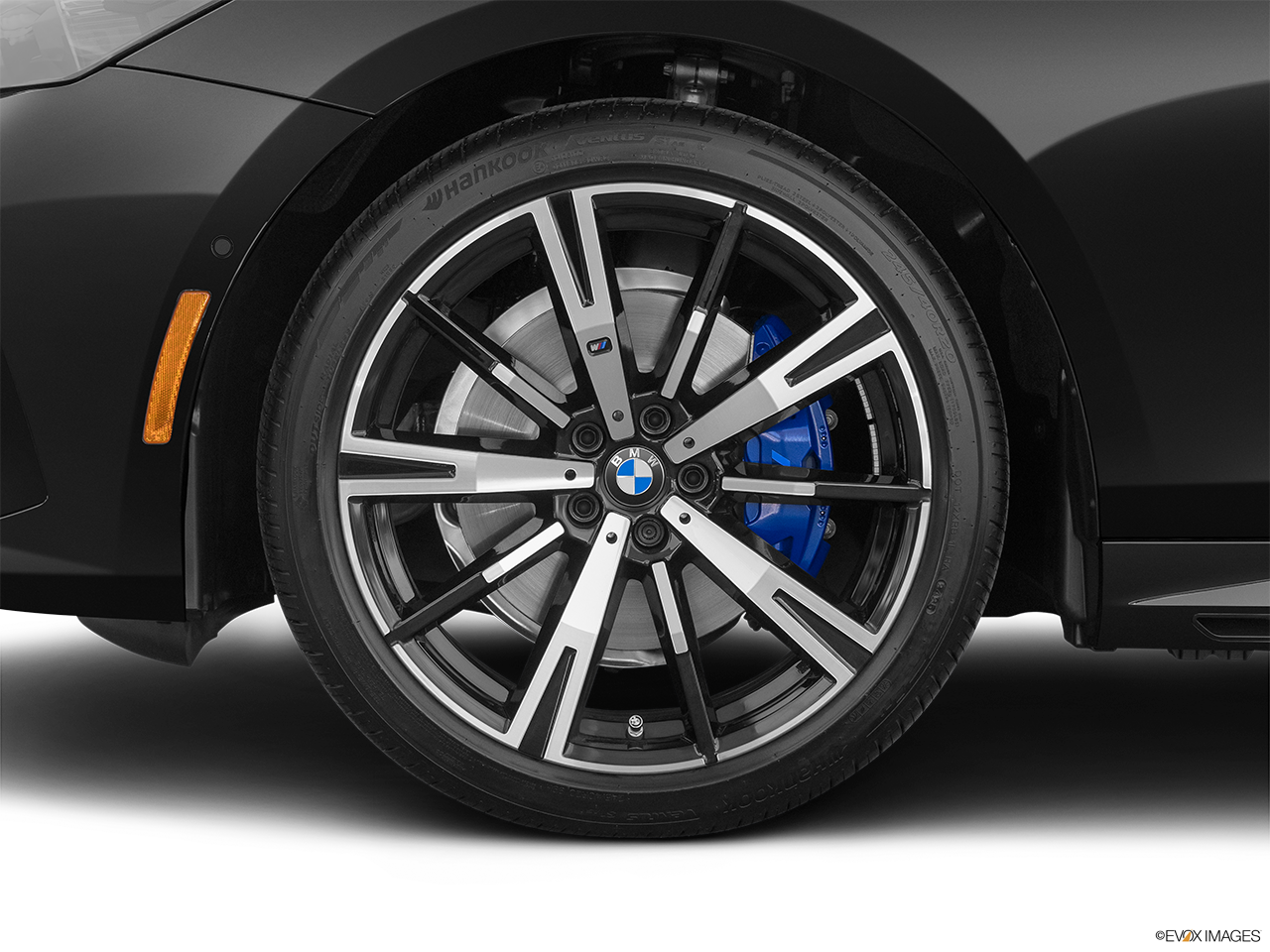2026 BMW 5 Series 530i