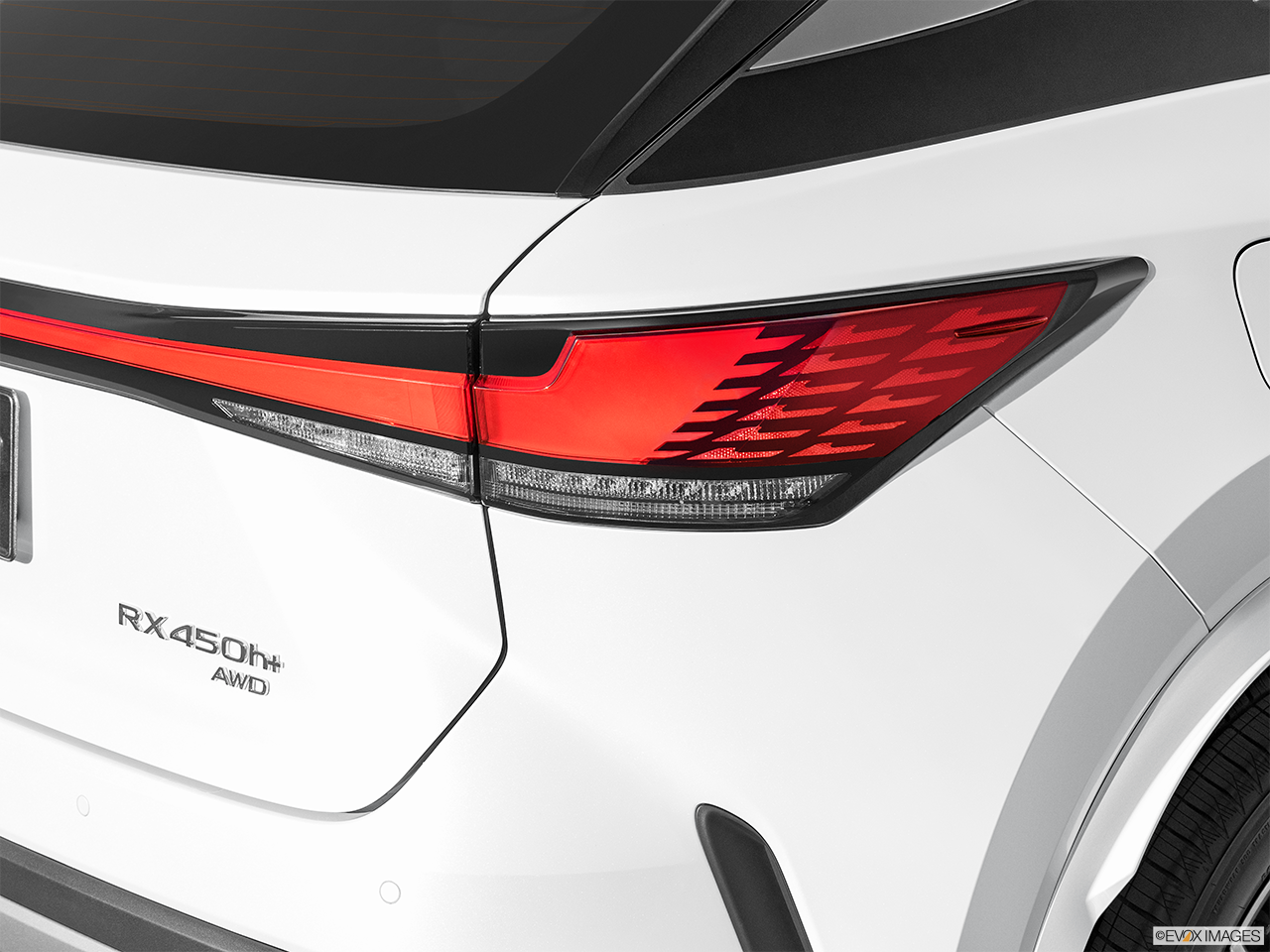 2026 Lexus RX 450h+ Premium