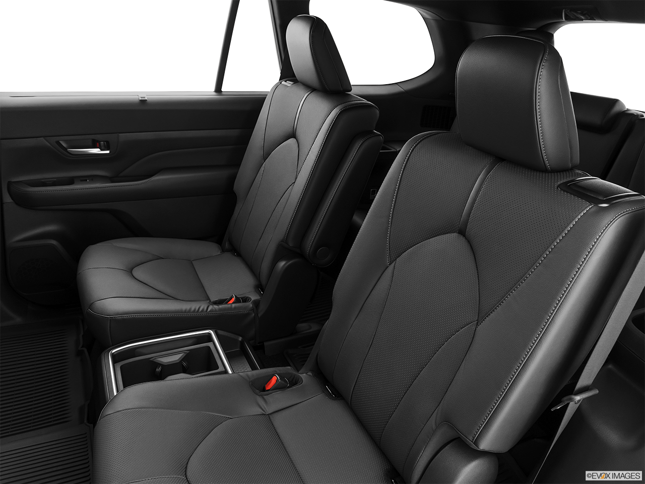 2026 Toyota Grand Highlander Hybrid LE