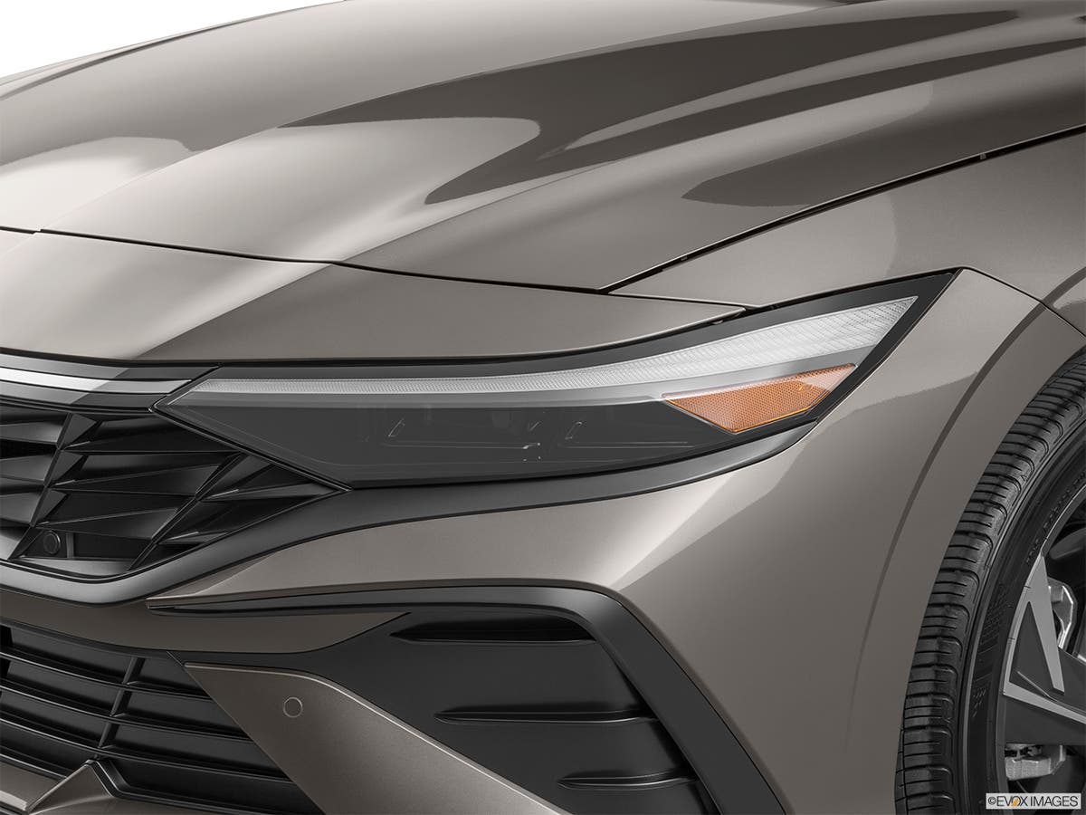 Autofiner 2026 Hyundai ELANTRA Price from $22,825 | AutoFinder