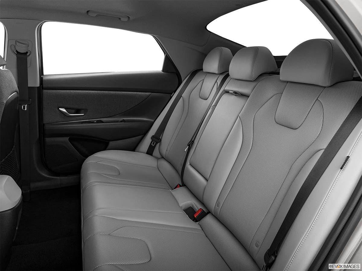 Autofiner 2026 Hyundai ELANTRA Price from $22,825 | AutoFinder