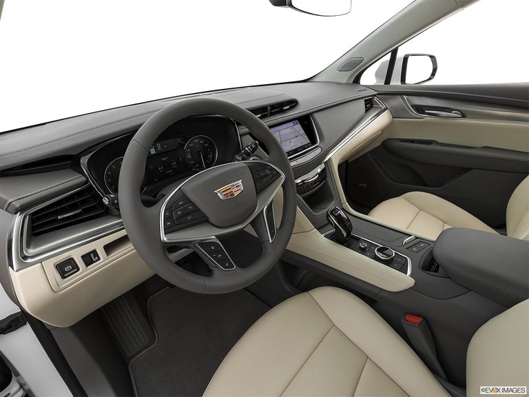 2026 Cadillac XT5 Luxury