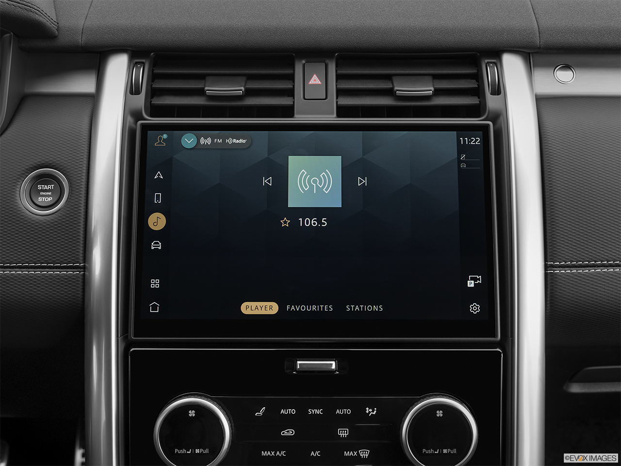 2026 Land Rover Discovery P300 S