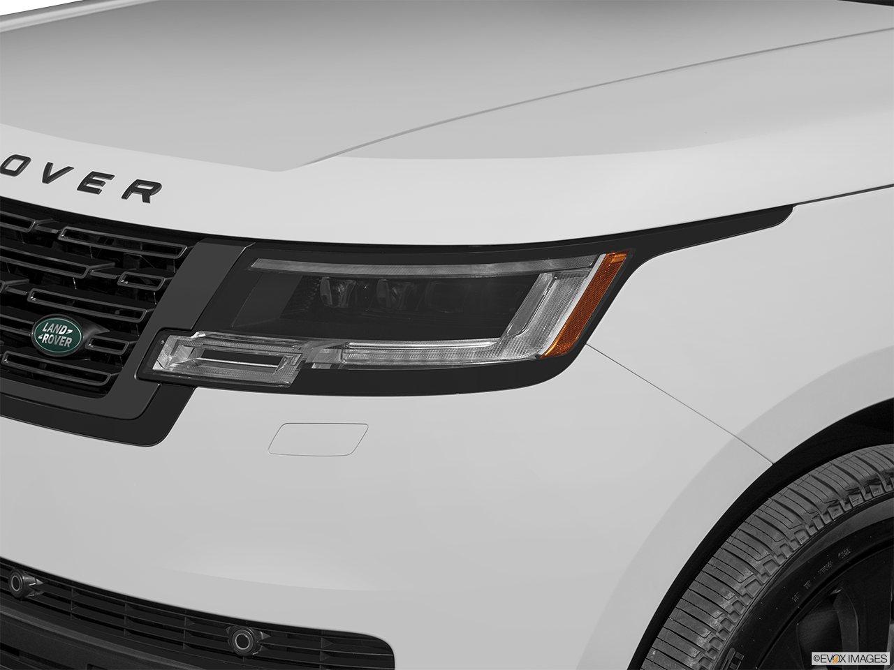 2025 Land Rover Range Rover P400 SE