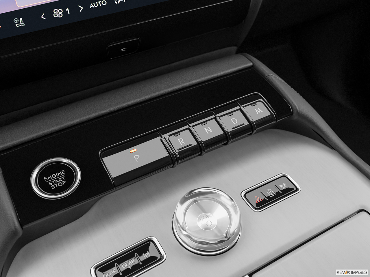 2027 Lincoln Navigator Premiere