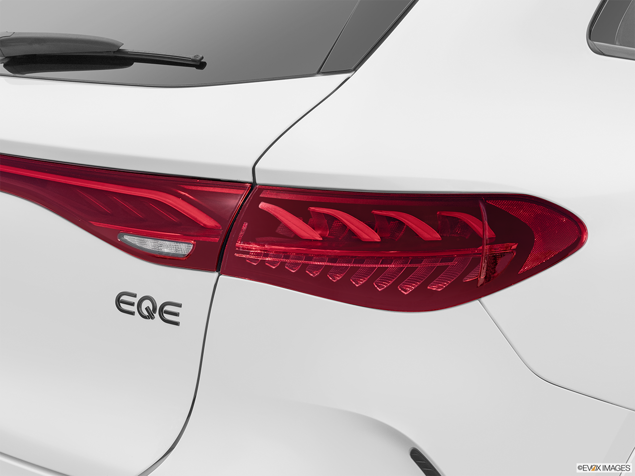 2026 Mercedes-Benz EQE EQE 320+