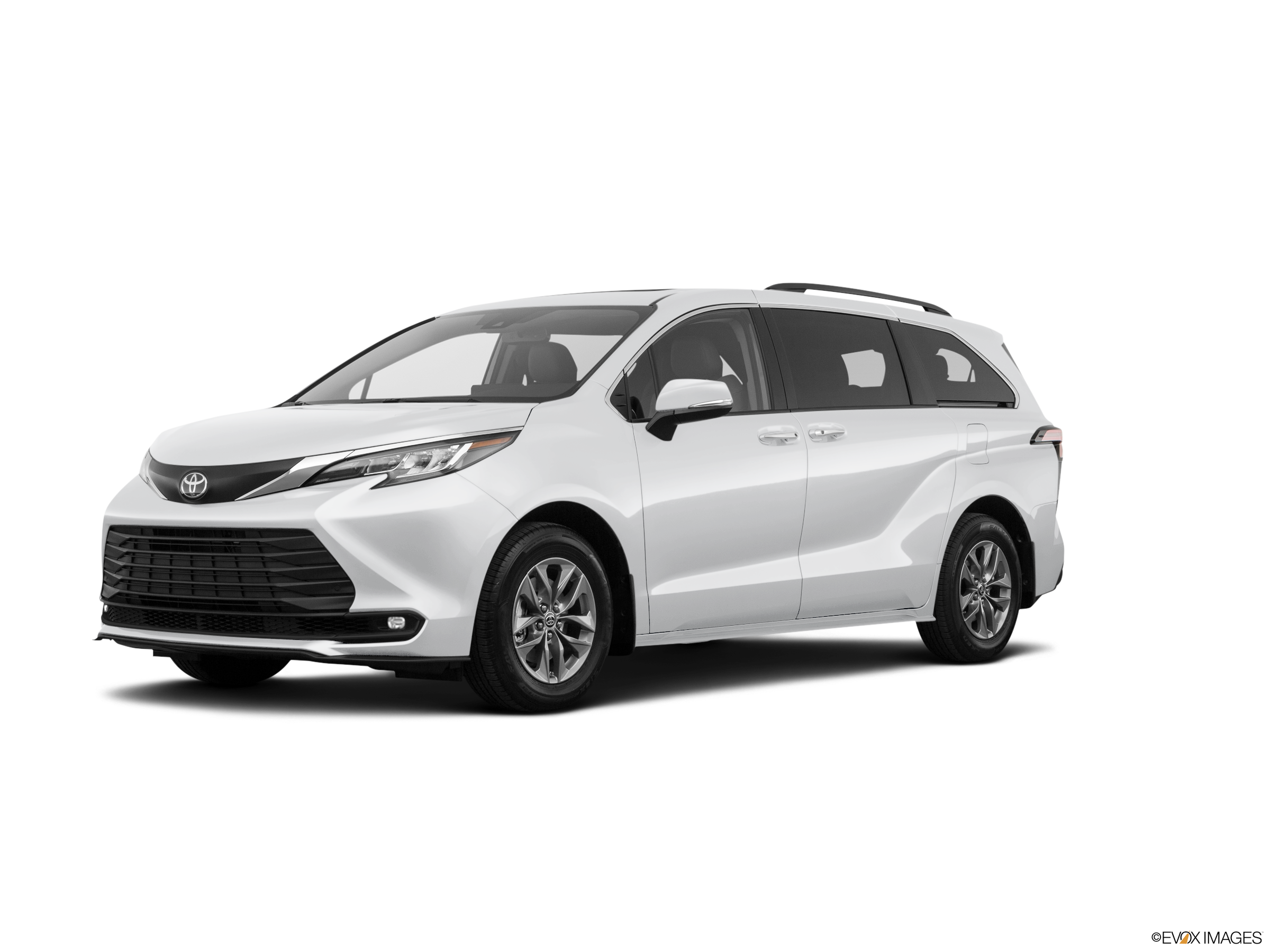 2026 Toyota Sienna LE 8-Passenger