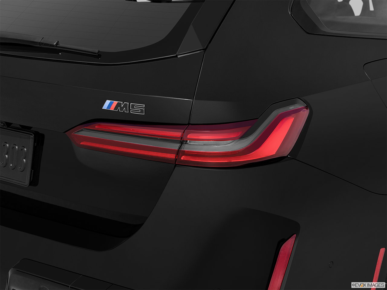 2027 BMW M5 Base