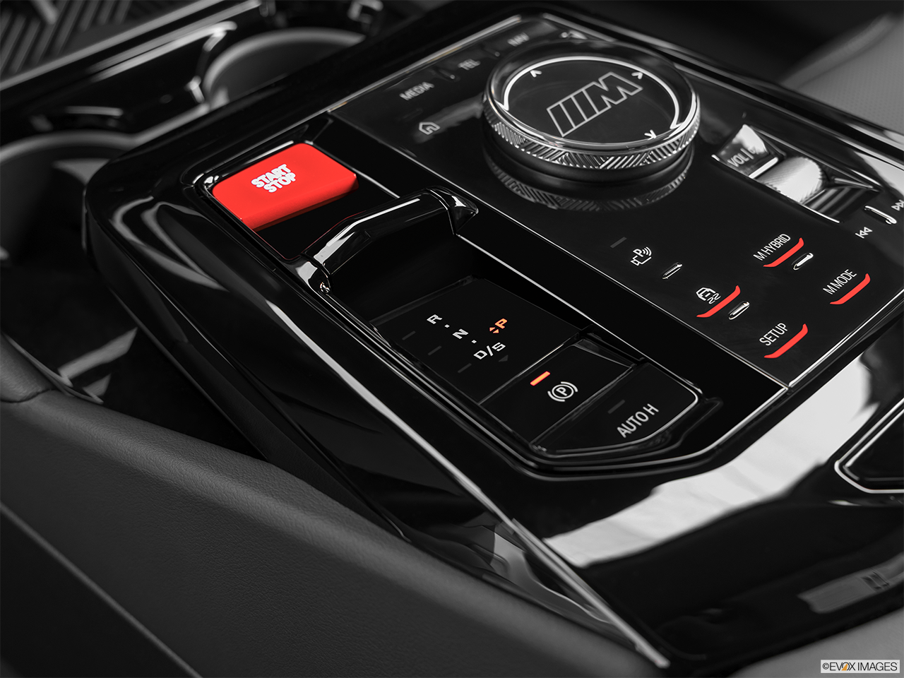 2027 BMW M5 Base