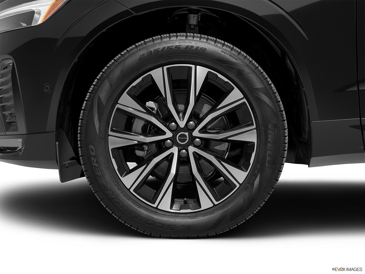 2026 Volvo XC60 B5 Core
