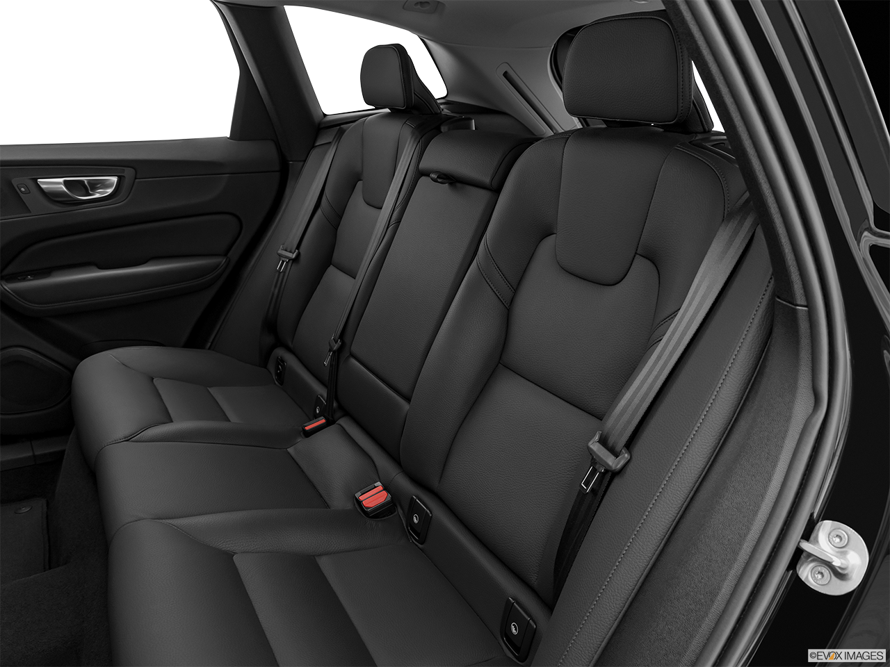 2026 Volvo XC60 B5 Core