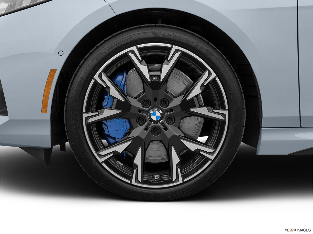 2025 BMW 2 Series 230i