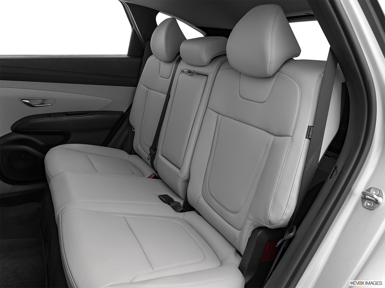 2026 Hyundai TUCSON Hybrid SE