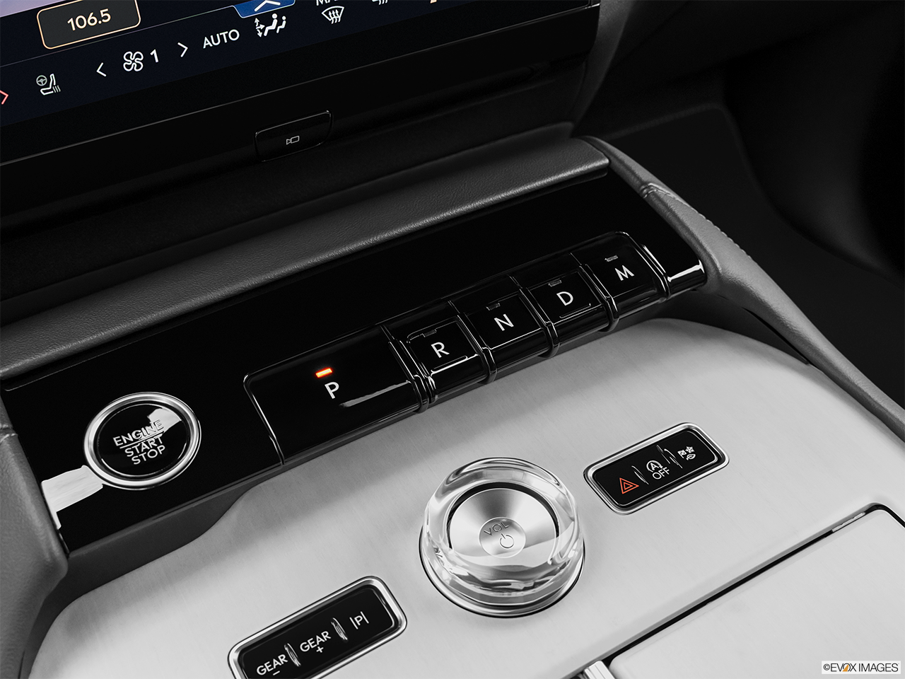 2027 Lincoln Navigator L Premiere