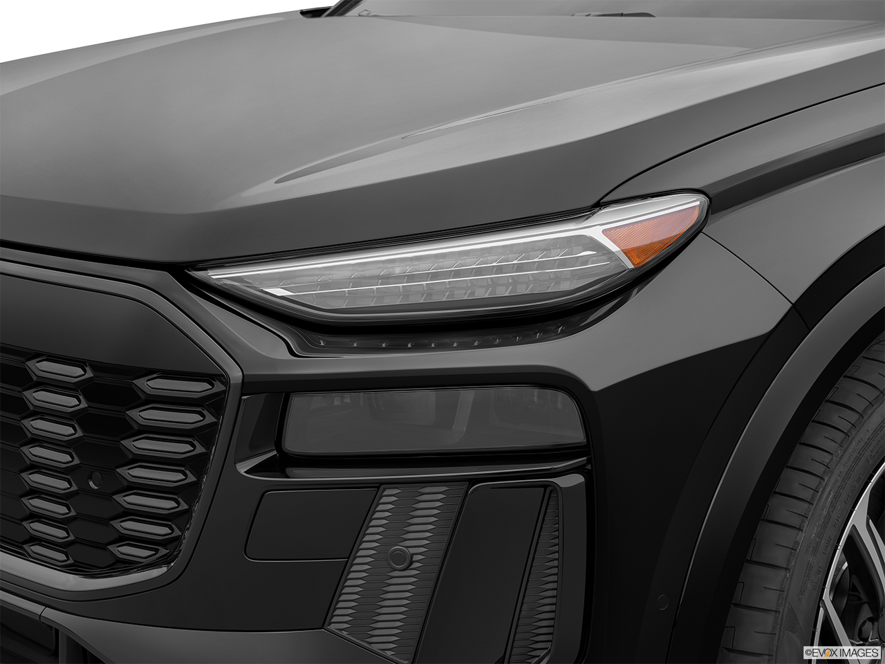 2027 Audi SQ6 e-tron quattro Premium Plus