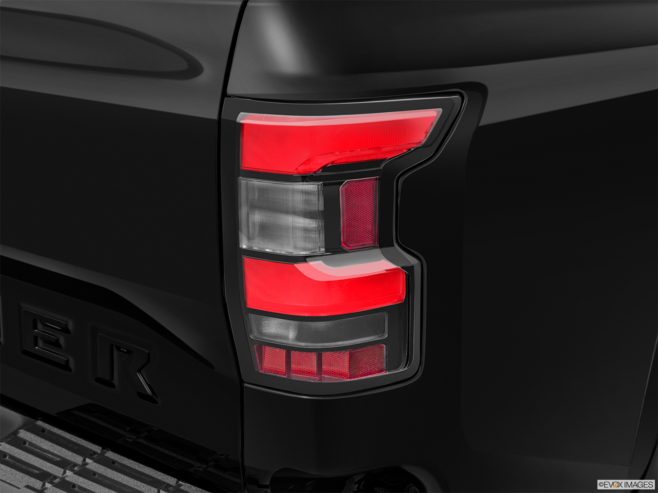 2027 Nissan Frontier S