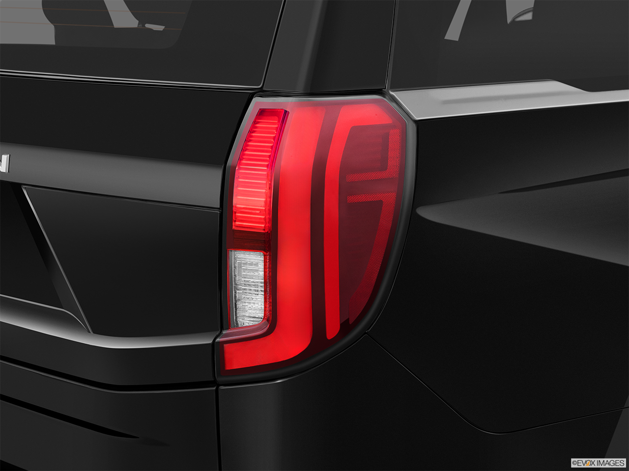 2027 Ford Expedition MAX XL SSV