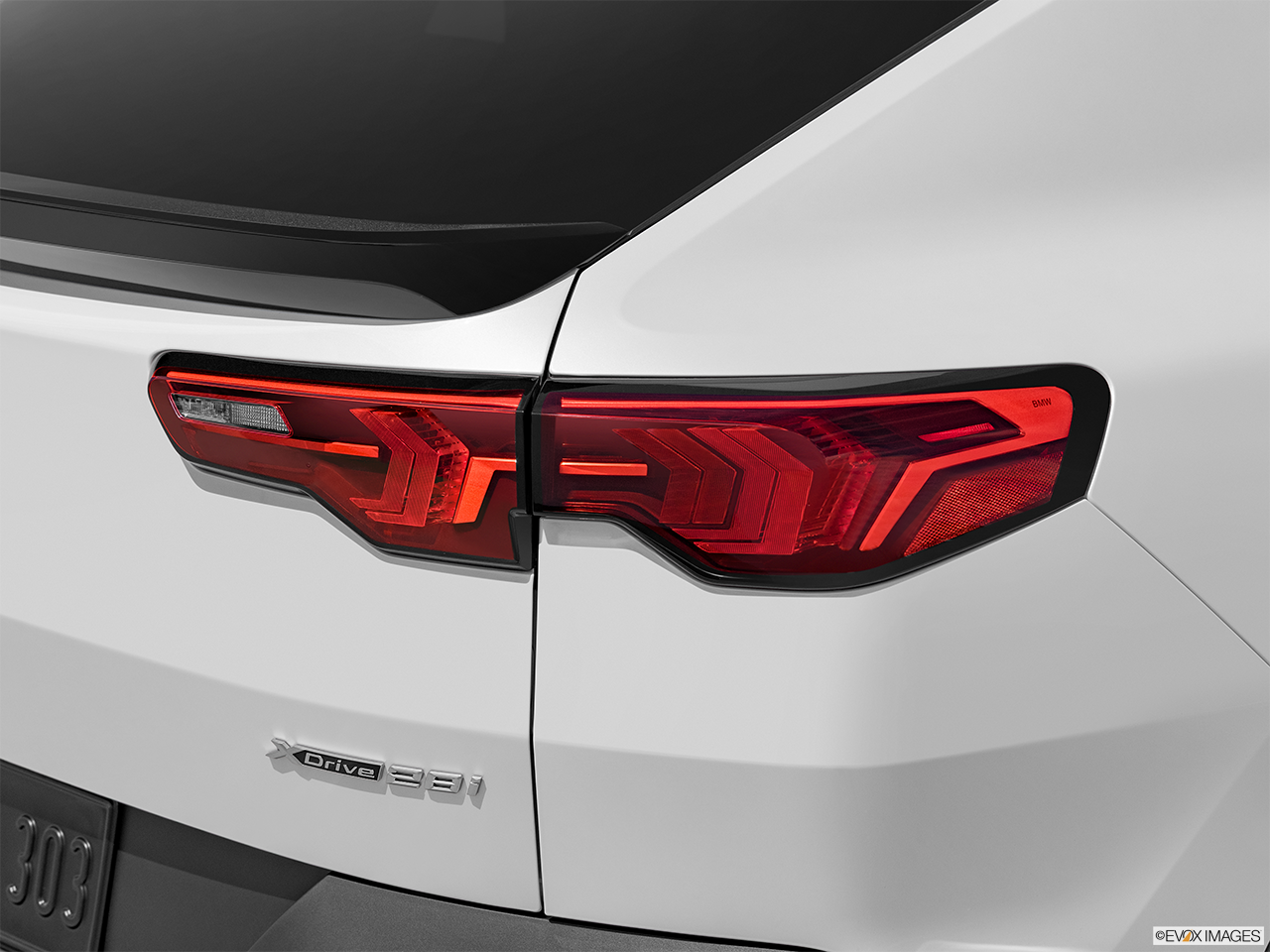 2027 BMW X2 xDrive28i