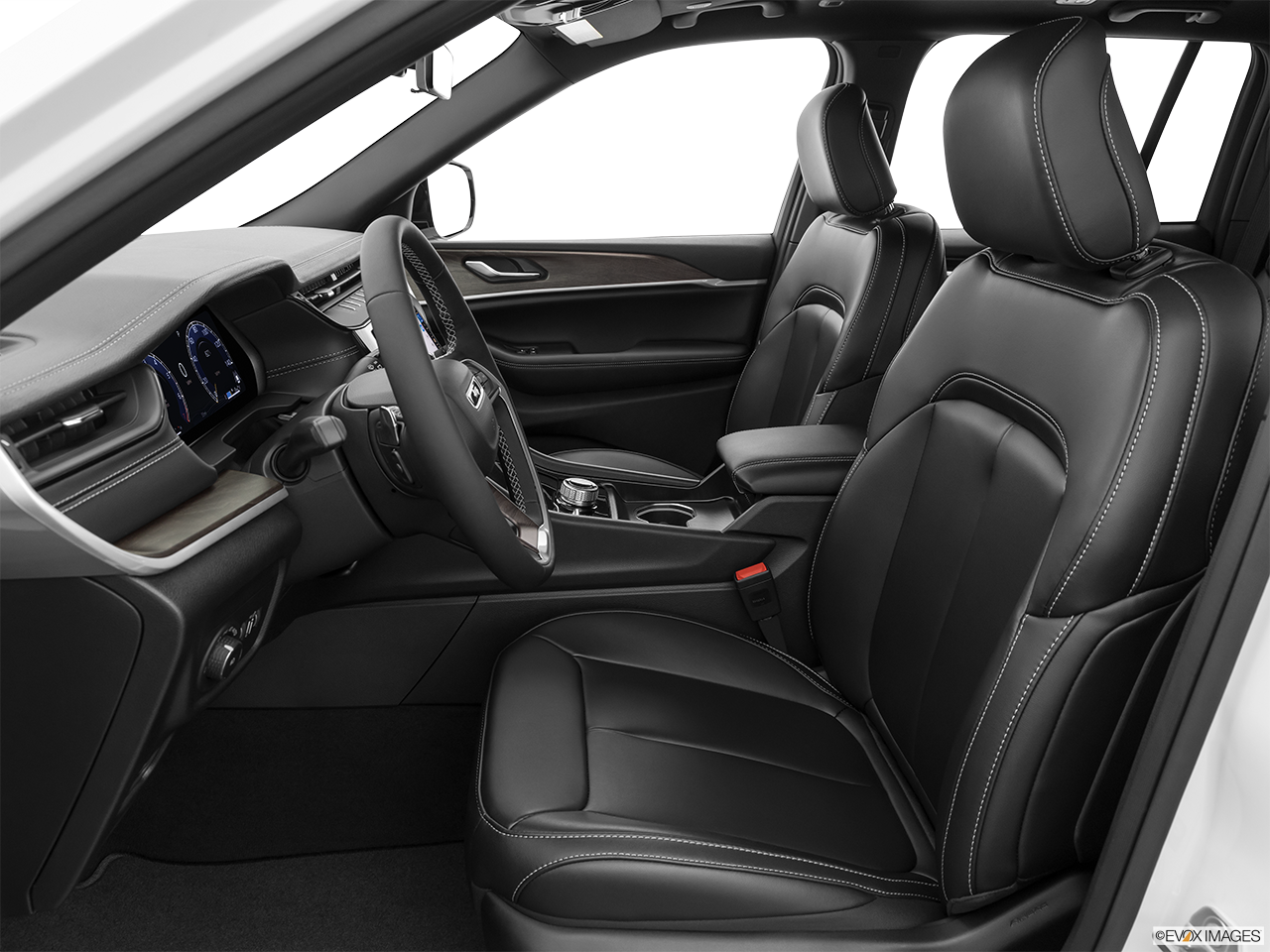 2027 Jeep Grand Cherokee Laredo
